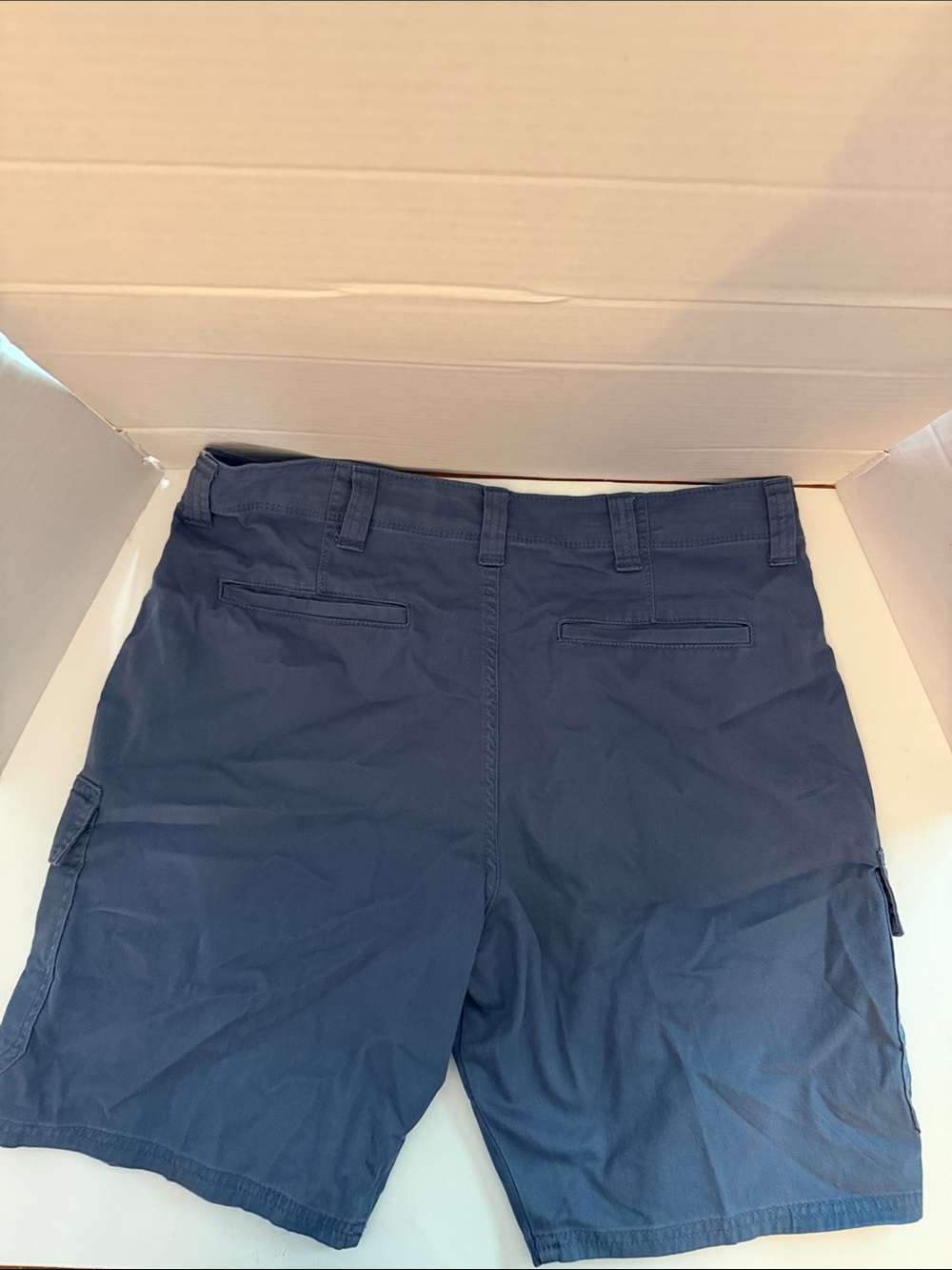 Wrangler Relaxed Fit Men’s 34 Blue Cargo Shorts 9” inseam. - Picture 4 of 7